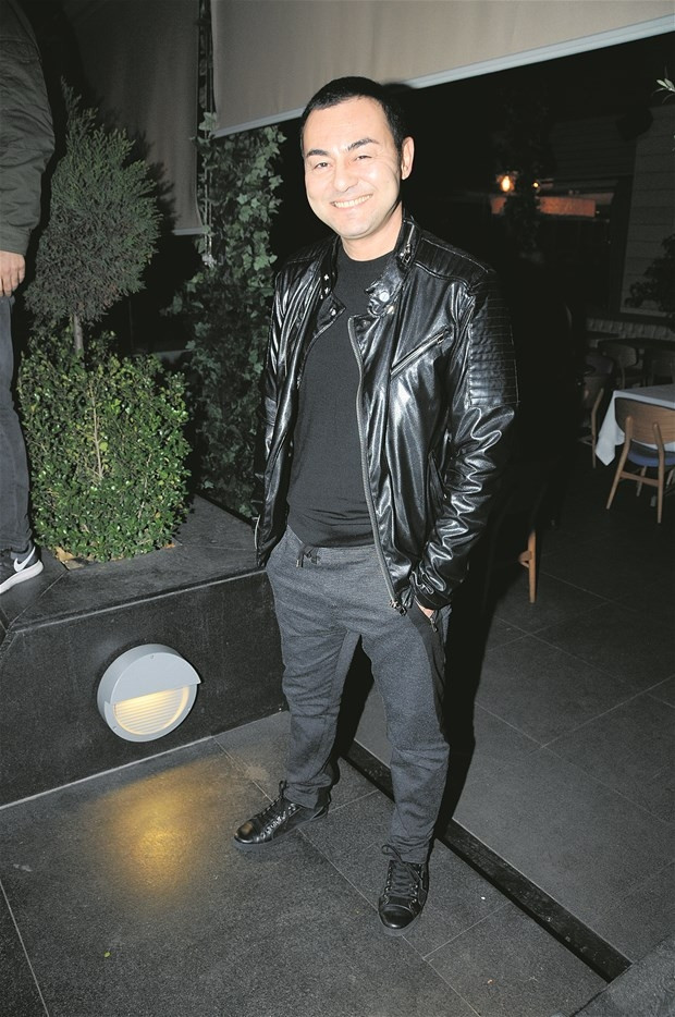 Serdar Ortaç'tan Ahmet Kaya sürprizi