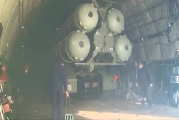 Rusya’nın füzeleri Lazkiye’de