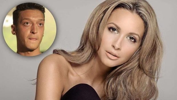 Mandy Capristo: 'Yokluğumda Mesut’u kullandı'