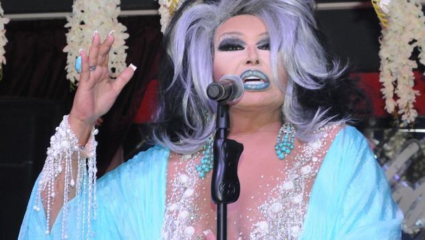 Bülent Ersoy'un yeni imajı