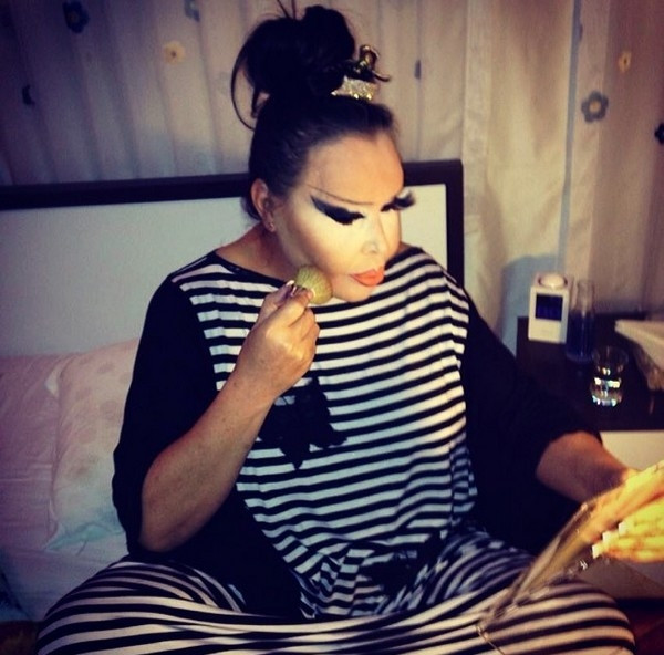 Bülent Ersoy'un instagramındaki ilginç fotoğraf