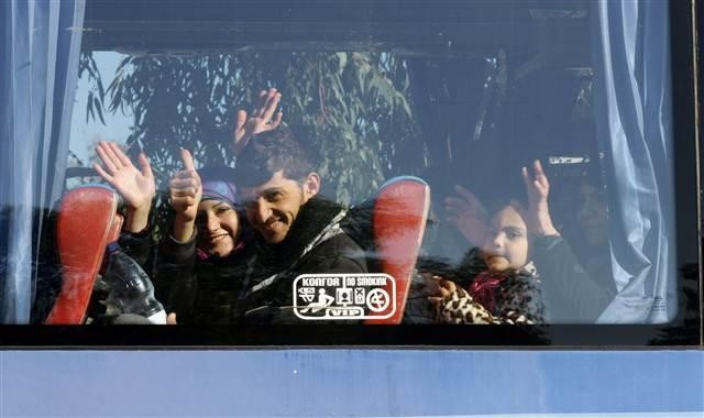 Suriyeli muhalifler 'devrimin başkenti' Humus'tan çekiliy
