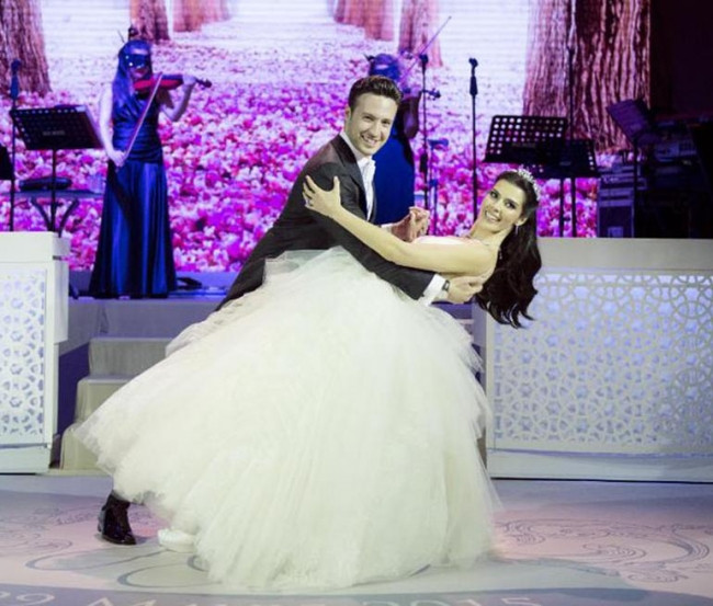 Hatice Şendil ve eşi Burak Sağyaşar çocuk sahibi olmak istiyor