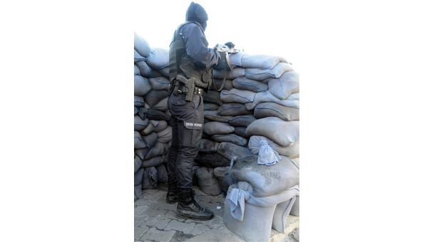 Sur'da Kanas'çı alarmı