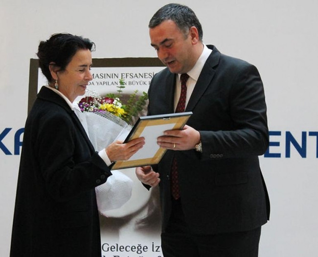 Fatma Girik’e 72.yaş sürprizi