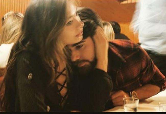 Neslihan Atagül'den sevgilisi Kadir Doğulu'ya sürpriz