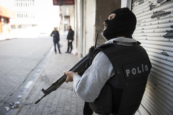 Cizre'de 14 PKK'lı öldürüldü!
