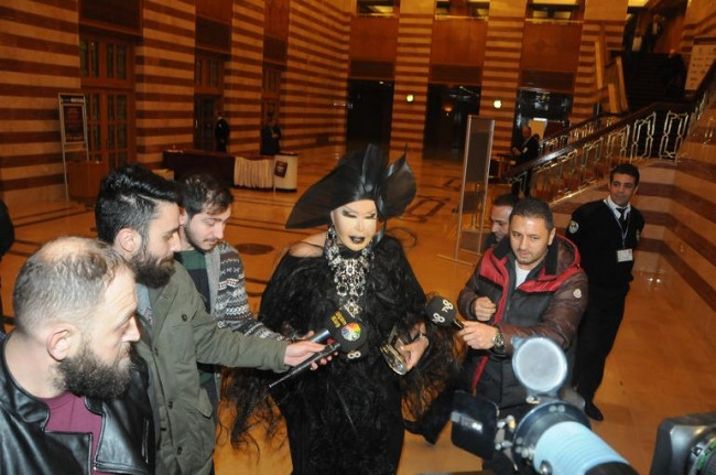 Bülent Ersoy: '2016’da yakışıklı bir eş istiyorum