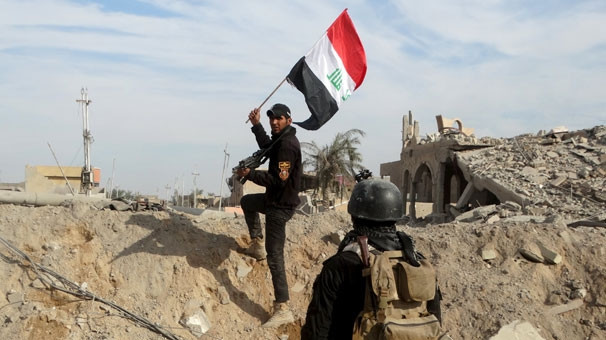 Irak ordusu Ramadi'nin merkezinde