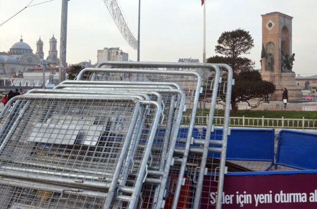 Taksim Meydanı'nda yılbaşı öncesi bariyerli önlem
