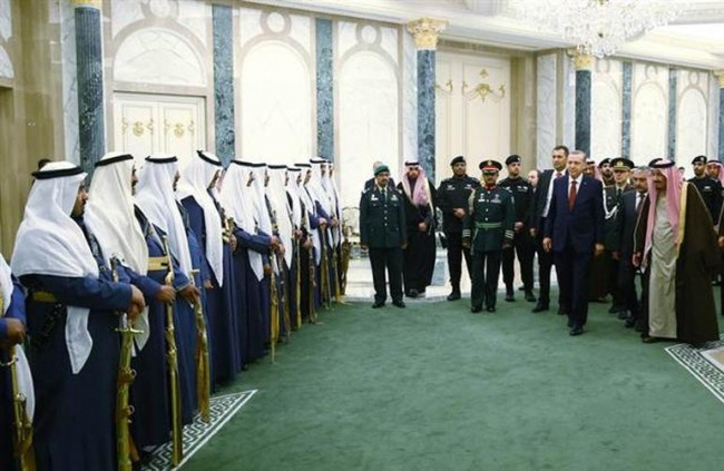 Cumhurbaşkanı Erdoğan Suudi Arabistan'da