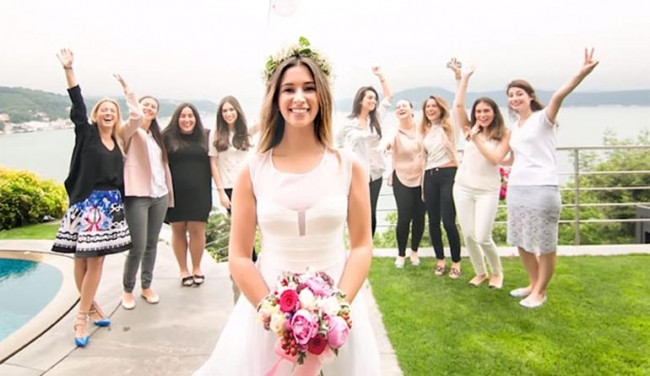 Buse Terim düğün fotoğraflarını takipçileriyle paylaştı