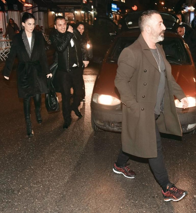 Paris Büyükelçisi Hakkı Akil doğum gününe ünlüler katıldı