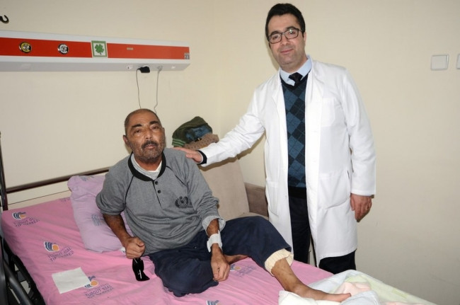 58 yaşından sonra saçları siyah çıktı