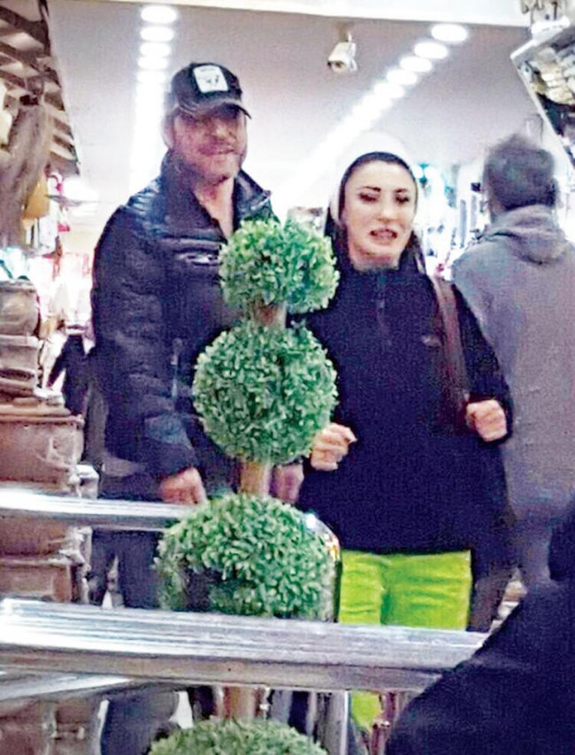 Tardu Flordun ve Merve Oflaz'ın şaşırtan samimiyeti