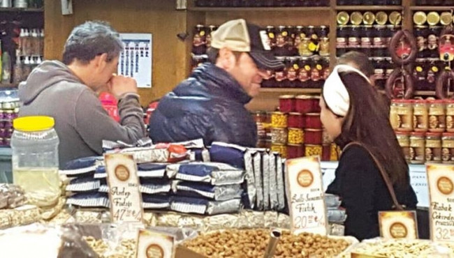 Tardu Flordun ve Merve Oflaz'ın şaşırtan samimiyeti
