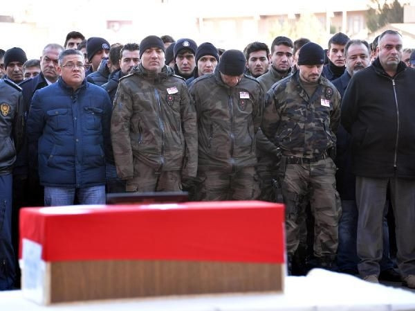 Bu acıya yürek dayanmaz