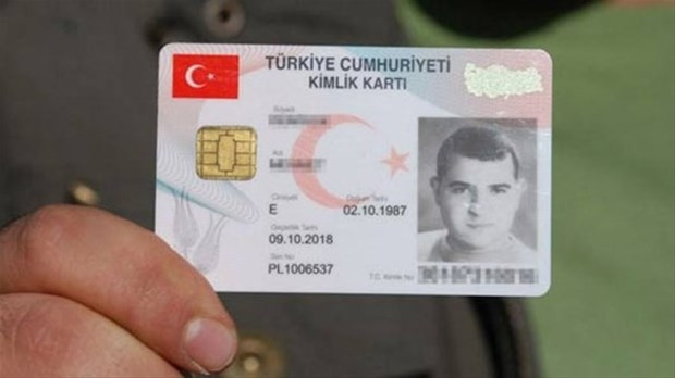 Mavi ve Pembe kimlik kartları tarihe karışıyor