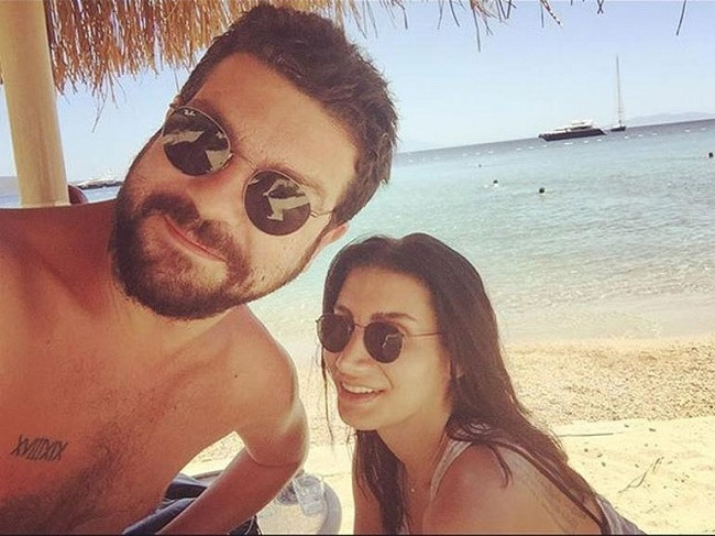 İrem Derici boşanıyor mu?