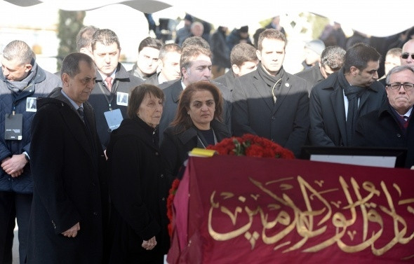 Mustafa Koç Osmanlı Sancağı ile uğurlandı