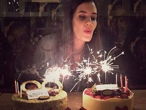 Ferhan Şensoy 27’nci yaşını sevgilisiyle kutladı