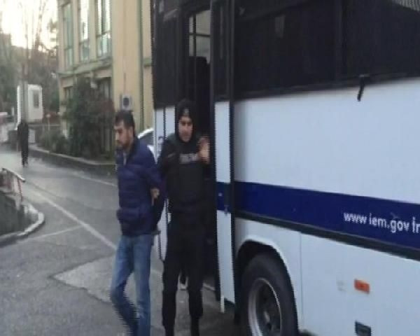15 Bin dolar ile yurt dışı garantili kaçış hizmeti