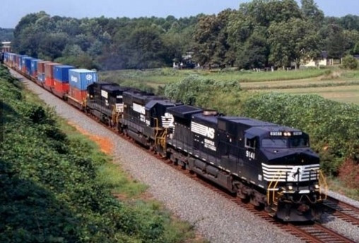 tren istasyonunda cinsel ilişki tren istasyonunda cinsel ilişki