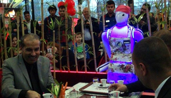 Buyrun ben robot ne isterdiniz!