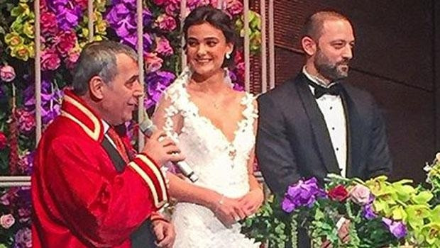 Merve Büyüksaraç ve Gökhan Ciner evlendi