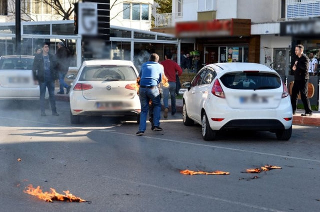 Antalya'da kendini yakan Ulaş Akın hayatını kaybetti