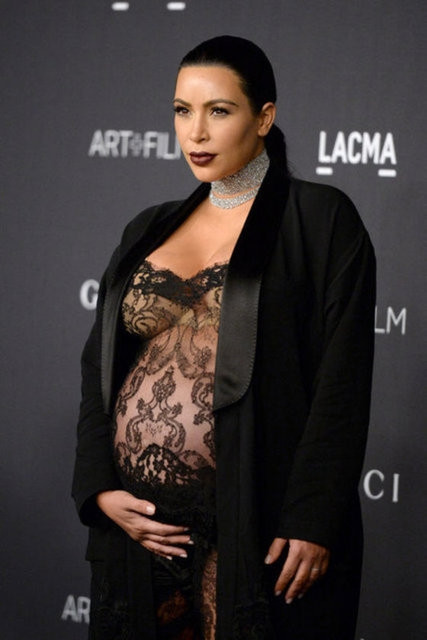 Kim Kardashian sosyal medyada olay oldu!