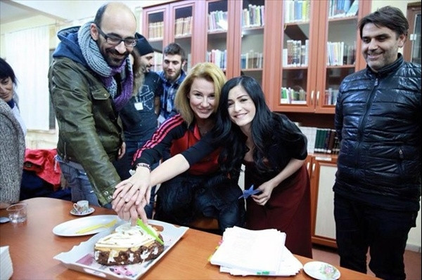 ''Yanlış adam sevmek yüzünden...''