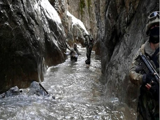 PKK'nın yeraltı hastanesi şok etti ! Çıkanlara bakın..