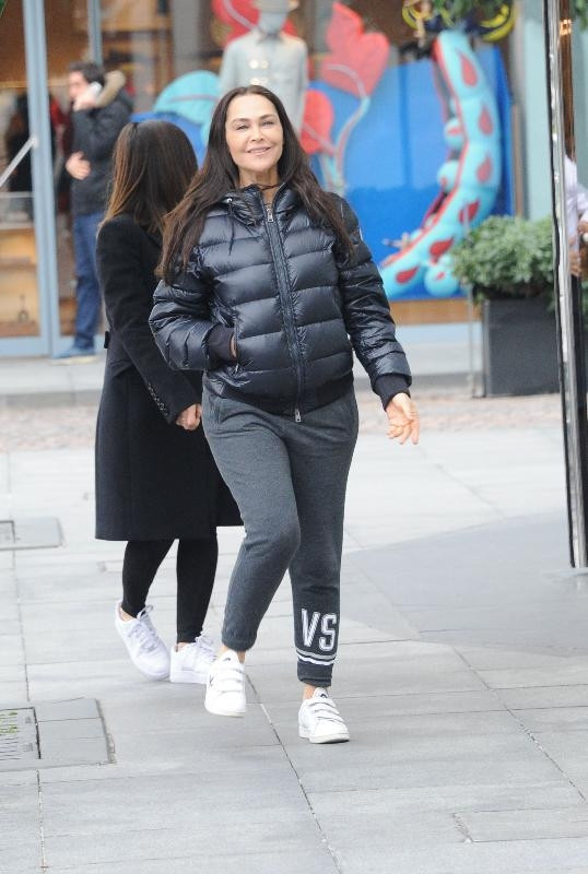Hülya şişkin montuyla tanınmaz halde