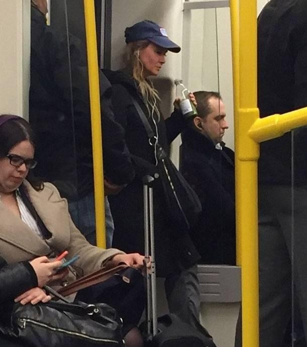 Metroda ünlü var !