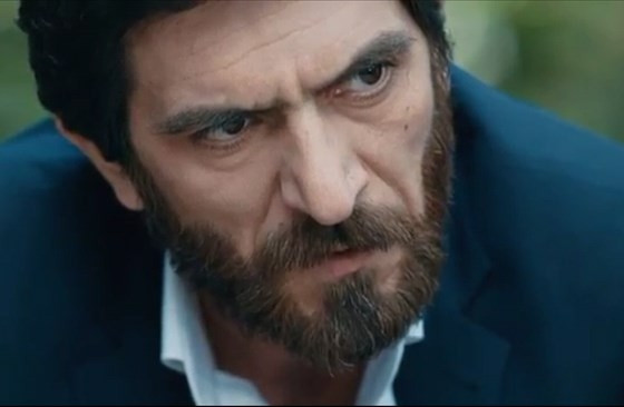 Karagül dizisi Refik (Ayhan Eroğlu) kimdir?