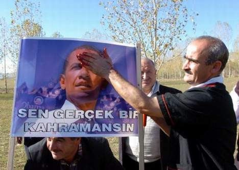 Obama için kurban kestiler!