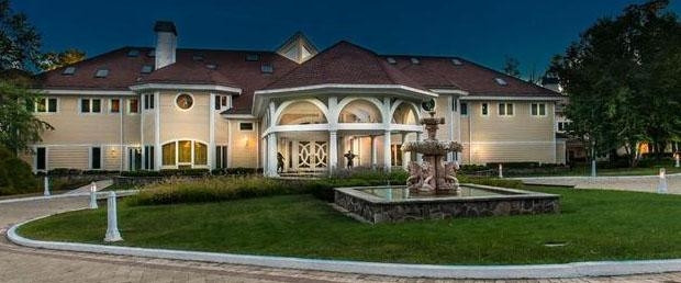 50 Cent bu evi satılığa çıkardı