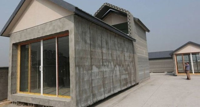 Sıfırdan ev inşa ettiler ! Hem de sadece 5.000 Dolar'a..