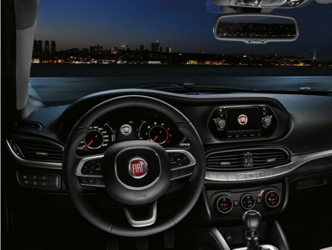 Fiat Egea, Dodge ismi ile Amerika'da satılacak