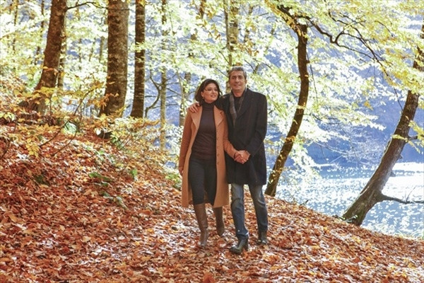 Paramparça'da neler oluyor ?