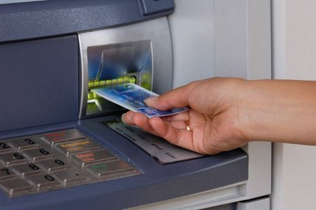 ATM'den para çekerken bu cihaza dikkat !