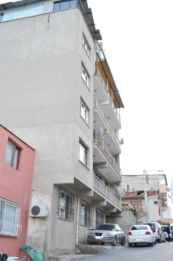 İzmir'de terör operasyonu: 23 gözaltı