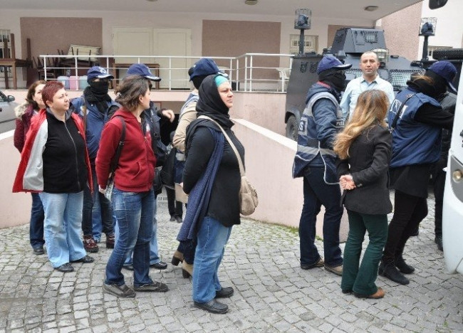 HDP'li Eş Başkanlar ve yöneticiler tutuklandı