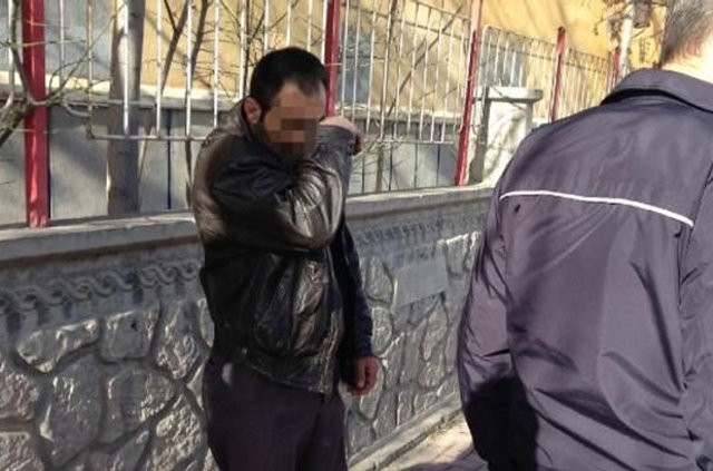 Sokak ortasında taciz dayağı !