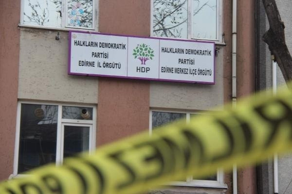 HDP binasına silahlı saldırı !