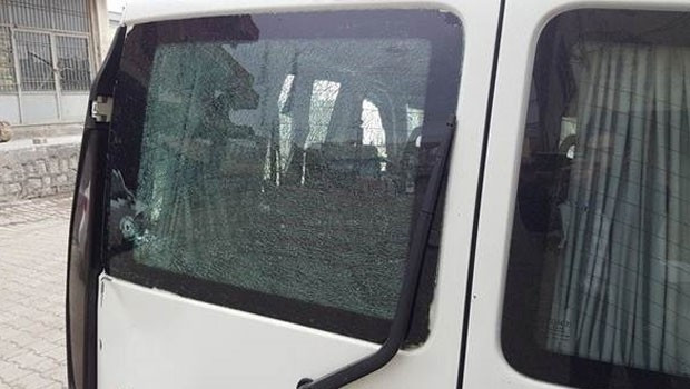 Şırnak'ta PKK, evini terk edenlere ateş açtı: 1 yaralı