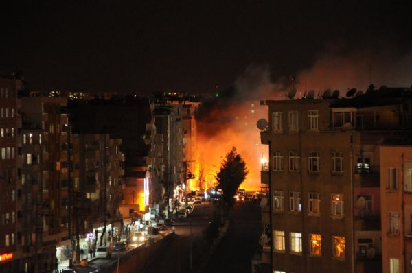 Diyarbakır gece olaylar bitmedi