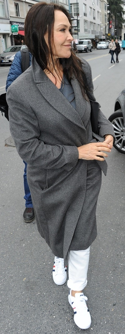 Zehra Çilingiroğlu YGS'ye girdi