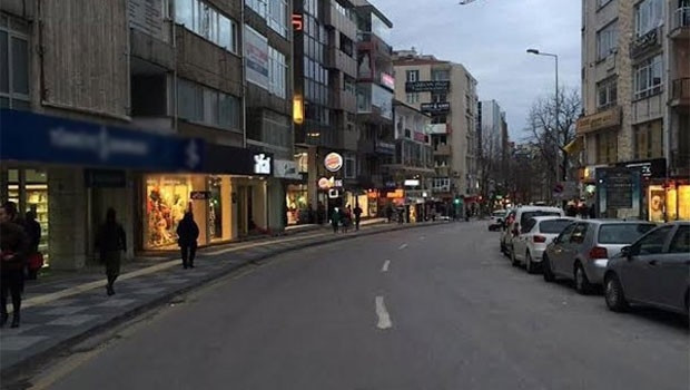 Ankara’daki terör saldırısı sonrası sokaklar boş kaldı
